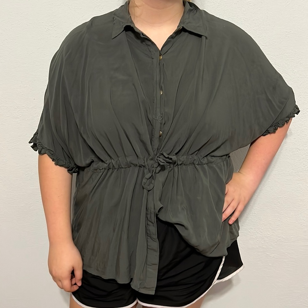 Green button top